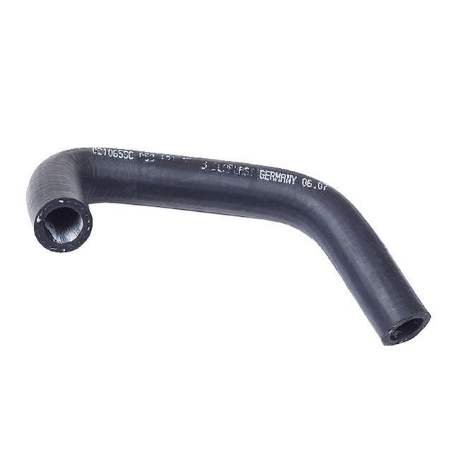 Netex-R0610687 Yedek Su Depo Hortumu Volkswagen Passat , Audi A4 Oem-058121058B